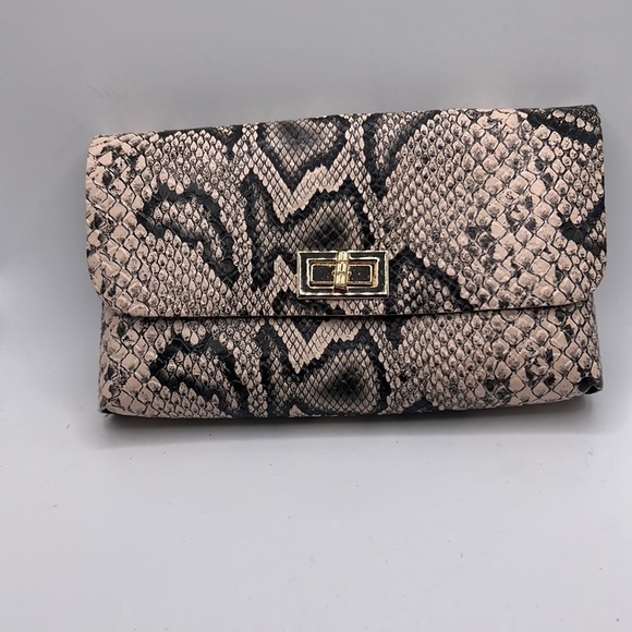 Python print clutch - Picture 1 of 3